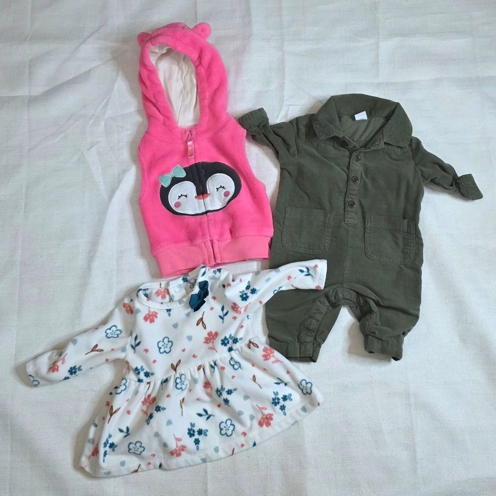 Baby Girl Bundle Pink Vest Old Navy Coveralls Size 0-3 Months